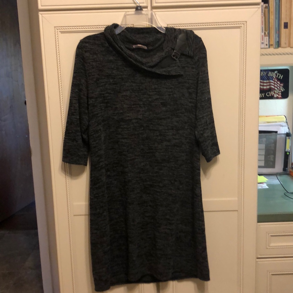 Great condition, charcoal gray dress.